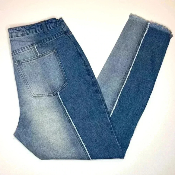 Riot Women’s High Rise Mom Jeans Size- 6 - Picture 11 of 11